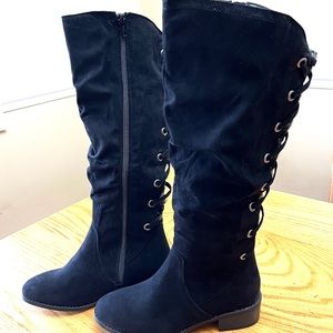 NEW SO Boots Knee High Zip 6 Black Suede Like Lace UP Back
